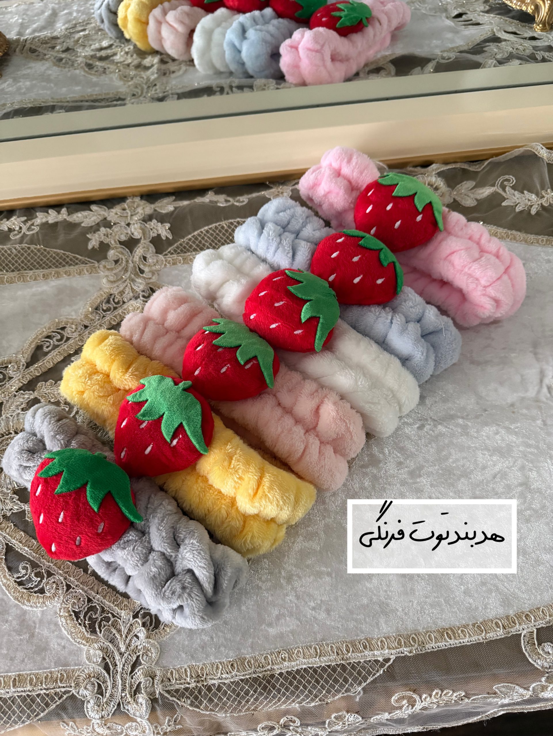 هدبند توت فرنگی کد۱۲۷۸